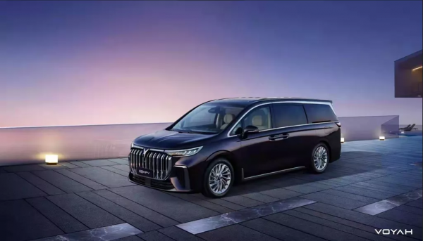 每週新車 | 除了半個億的布加迪,廣州車展還有哪些車值得看? 每週新車 | 除了半個億的布加迪,廣州車展還有哪些車值得看?