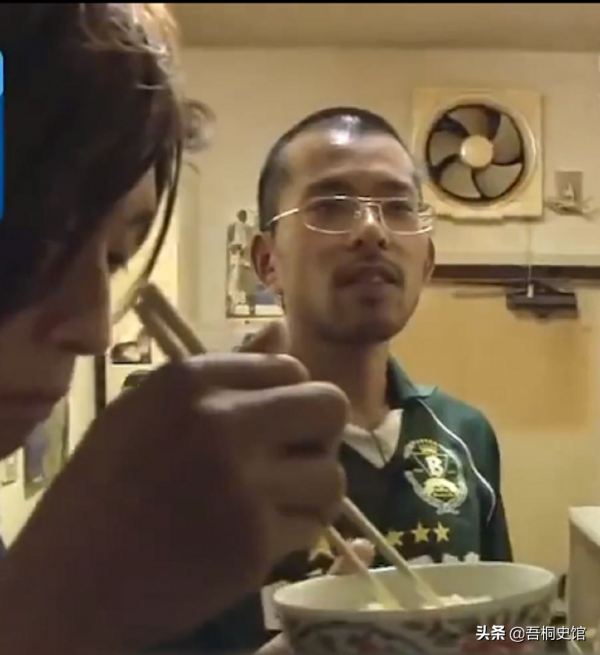 日本34歲貧窮男子，三餐只吃醬油拌飯配芥末果腹，只因心中執念