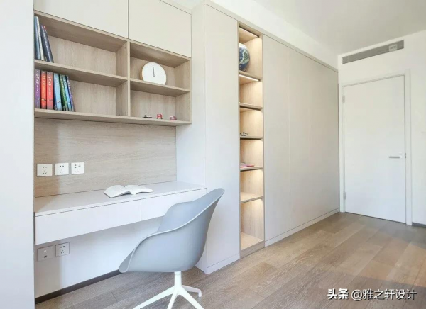 書桌這樣設計，看書滿滿的儀式感