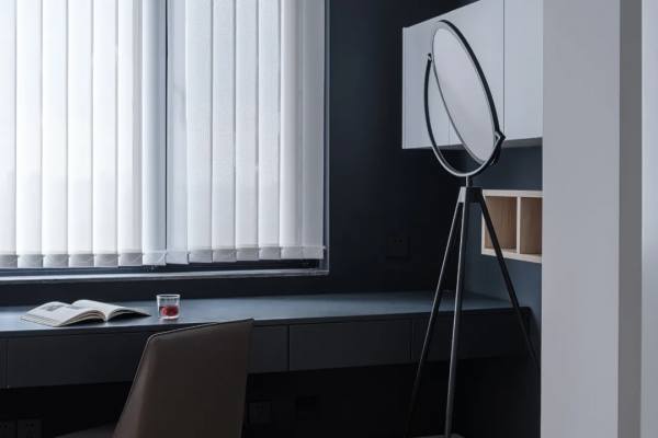 140㎡現代簡約風格新房裝修，臥室衣帽間愛了