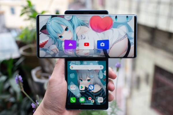 開箱一個爛大街的手機 LG Wing