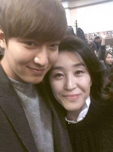 樸信惠週六結婚，挺孕肚約見《繼承者們》演員，被叮囑要小心孕肚