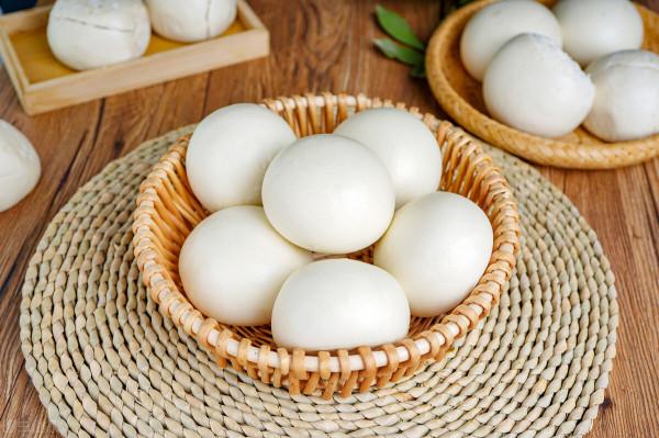 儲存饅頭，最忌直接放冰箱，掌握3個竅門，放一個月都宣軟有嚼勁