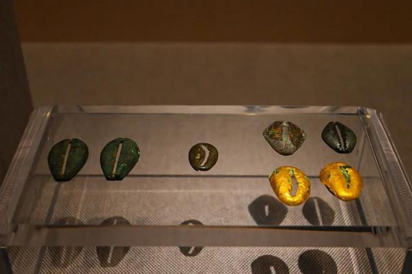 錢錢錢錢錢!北京這兒全是錢 錢錢錢錢錢!北京這兒全是錢