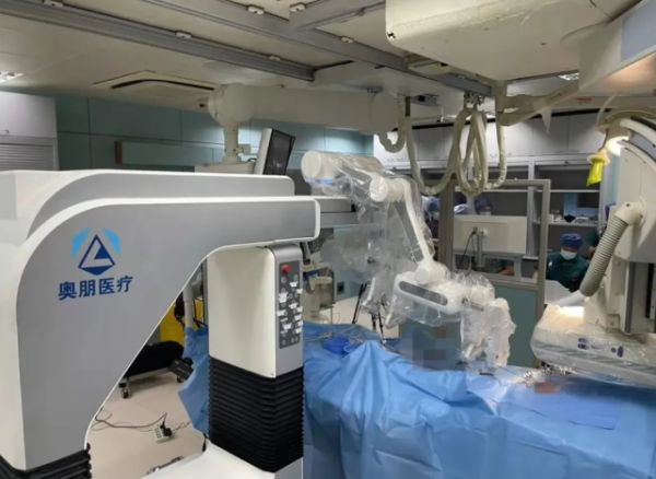 美國又著急了，好不容易壟斷15年，又被中國攻克，一臺就賣2千萬