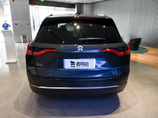 國產電動車的帶頭品牌，配置高動力強，實拍蔚來ES8