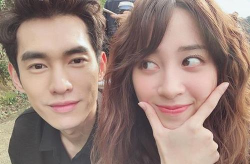 竇驍的富貴情史，與2位富家女擦肩而過後，靠魅力征服了賭王千金