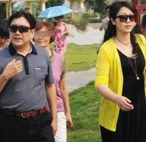 孝順的水均益:養了智殘哥哥17年,把老母親接到身邊照顧才放心 孝順的水均益:養了智殘哥哥17年,把老母親接到身邊照顧才放心