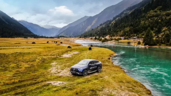 駕賓士SUV探索318（下）：一車一世界