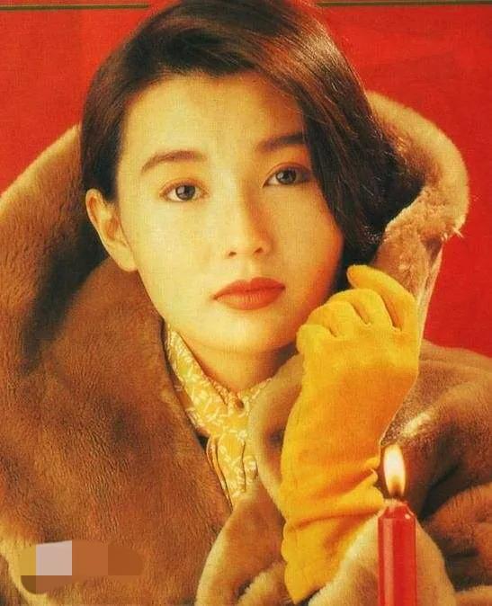 張曼玉，中國影視女演員、歌手