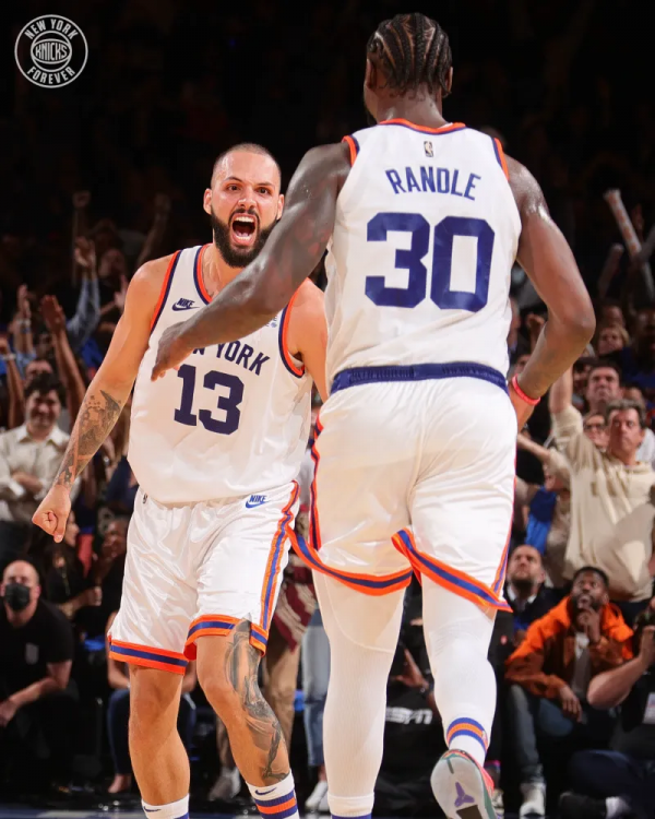 21日最佳你選誰?約基奇27+13,拉梅洛鮑爾31+9+7,杰倫布朗46分 21日最佳你選誰?約基奇27+13,拉梅洛鮑爾31+9+7,杰倫布朗46分