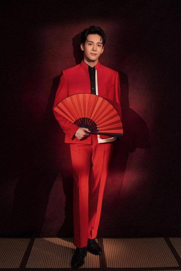 2&period;15美圖：楊冪、蔡徐坤、楊紫、李易峰、劉亦菲、劉詩詩、景甜