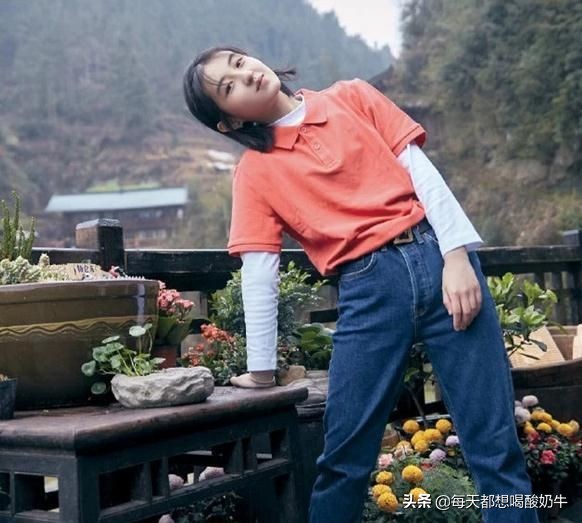 學生黨如何模仿張子楓的穿搭風格及妝容？