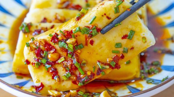 12道家常菜的做法，6熱菜，4冷盤，2湯，簡單易學，適合上班族