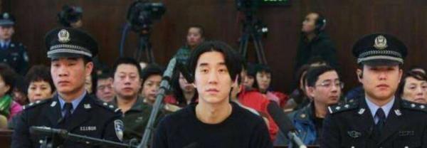 成龍大哥除了管教不好兒子，也就是代言哪個品牌哪個品牌死了