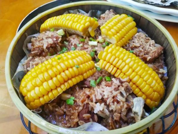 休息日,拿著工資帶一家老小下飯館,點了6道菜,連鄰居都羨慕 休息日,拿著工資帶一家老小下飯館,點了6道菜,連鄰居都羨慕