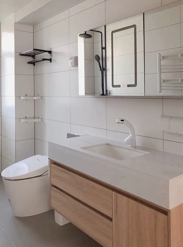 重灌住了5年的房子，發現衛生間不裝門也很方便