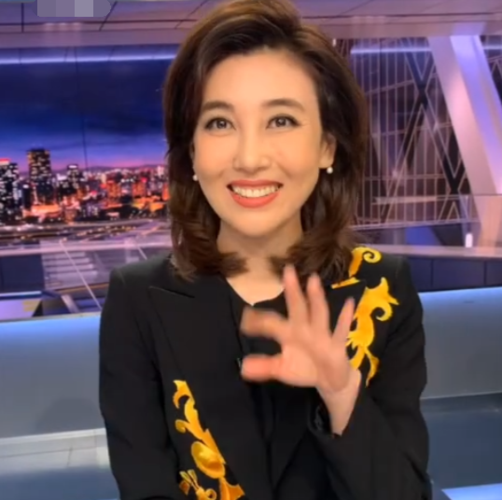 央視主持一姐，有人知道她嗎？