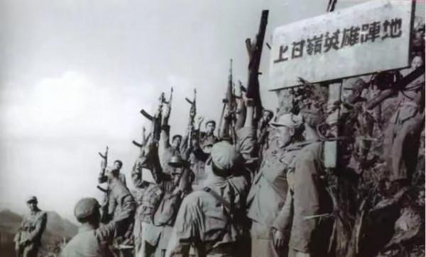 上甘嶺戰士:能否用敵屍?連隊:可以,很快壘起長60米高1米戰壕 上甘嶺戰士:能否用敵屍?連隊:可以,很快壘起長60米高1米戰壕