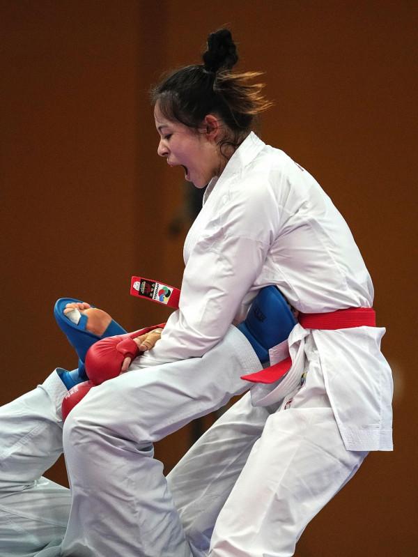 空手道——女子61公斤以上級決賽:龔莉奪冠 空手道——女子61公斤以上級決賽:龔莉奪冠