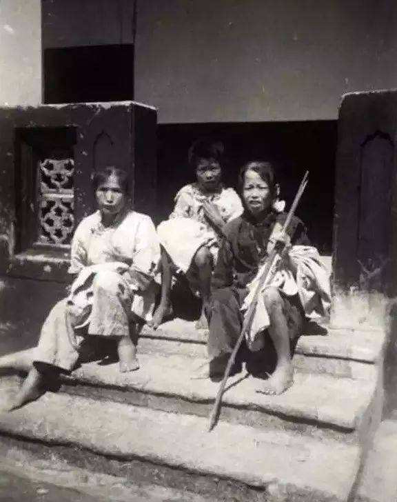 撐死生父，槍殺妻兒；山東巨匪劉黑七，到底有多兇殘