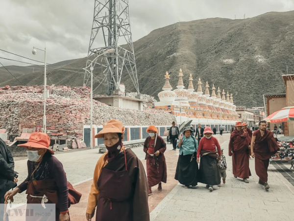 兩個人，一輛車，阿里北線無人區穿越