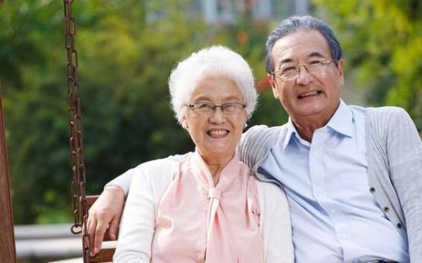 一到冬天，老年人總凌晨兩三點醒？或是“心腎不交”，早調理為好