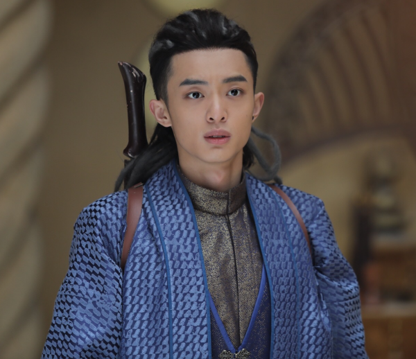 因《山海情》成名,後當上《在他鄉》男主,他還參演了範丞丞新劇 因《山海情》成名,後當上《在他鄉》男主,他還參演了範丞丞新劇