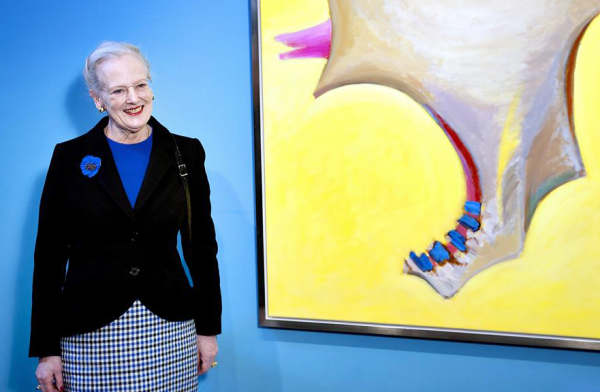 時髦不輸英國女王的丹麥女王,現在在大廠打工? 時髦不輸英國女王的丹麥女王,現在在大廠打工?