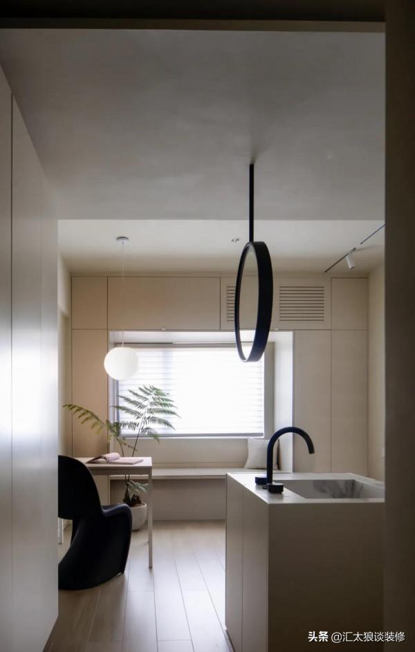 95後妹子獨居33平小窩，該有的全都有，還清爽又敞亮，安全感十足