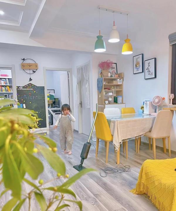 93㎡小三房，日子住久了才發現，裝得越簡單，往往是最耐看