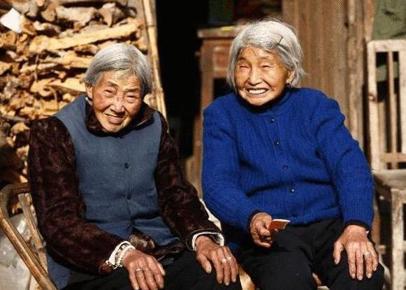 俗話說“人過六十，四不想”，是指哪四不想？60歲的人不妨多看看