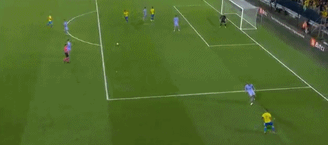 西甲-弗蘭基-德容染紅科曼被逐 德佩失良機 巴薩遭弱旅逼平三場不勝 西甲-弗蘭基-德容染紅科曼被逐 德佩失良機 巴薩遭弱旅逼平三場不勝