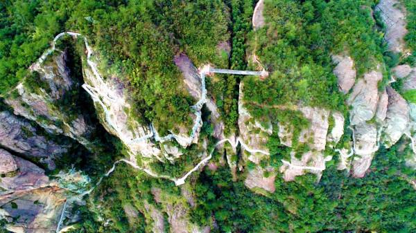 基建狂魔｜中國的世界之最——玻璃橋