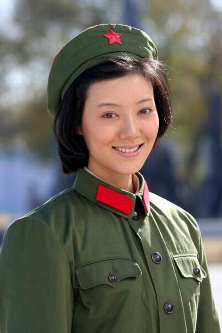 當紅女星車曉：離異父母讓她淚目，失婚9年的她如何對待婚戀？