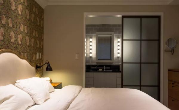 83平米復古風,體貼媳婦的淋浴間,明星化妝臺,還有高能曬衣間 83平米復古風,體貼媳婦的淋浴間,明星化妝臺,還有高能曬衣間