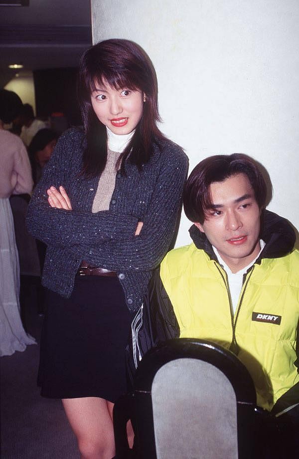 黃日華版《天龍八部》10位美人今昔對比，有7位至今未婚