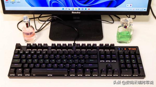 多種連線方式隨心所欲——雷柏V500PRO機械鍵盤多模版