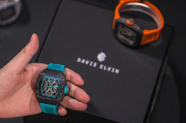 王炸配色!義大利潮奢腕錶DAVIS ELVIN不限量發售中 王炸配色!義大利潮奢腕錶DAVIS ELVIN不限量發售中