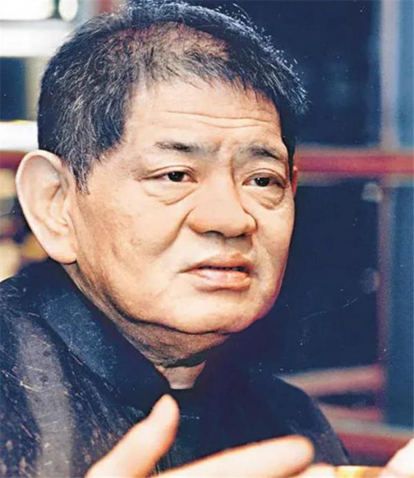 億萬富翁黃任中：給紅顏知己買豪車豪宅，晚年病重無人探望