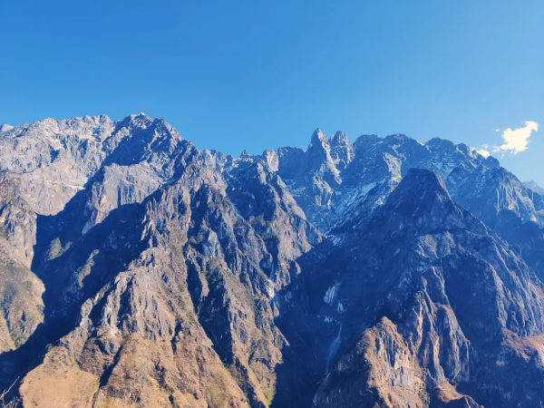 一條老外比國人還多的經典徒步線路，你猜到了嗎？