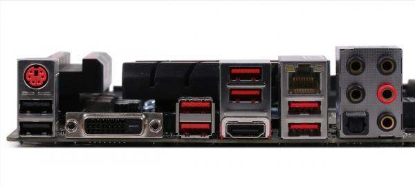 在4L極小機箱中組建功能強大的MINI-ITX系統：組裝過程