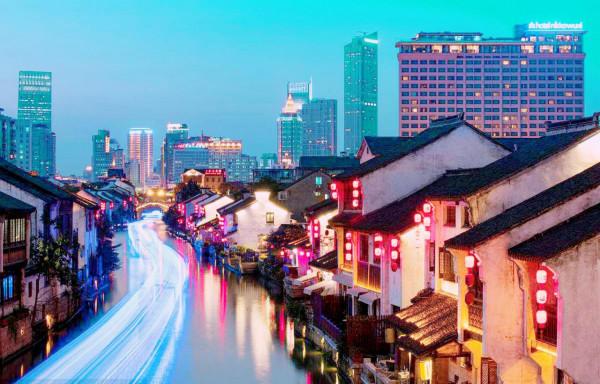 前三季度GDP十強省公佈，廣東江蘇神仙打架，安徽首次超越上海