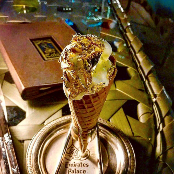 “韓國綠巨人”姜勇夏，腕力高手，力量舉冠軍，喜歡炫富而聞名