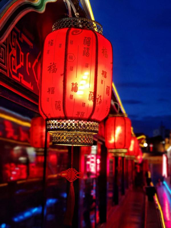 中秋夜上游船 欣賞海河璀璨之夜