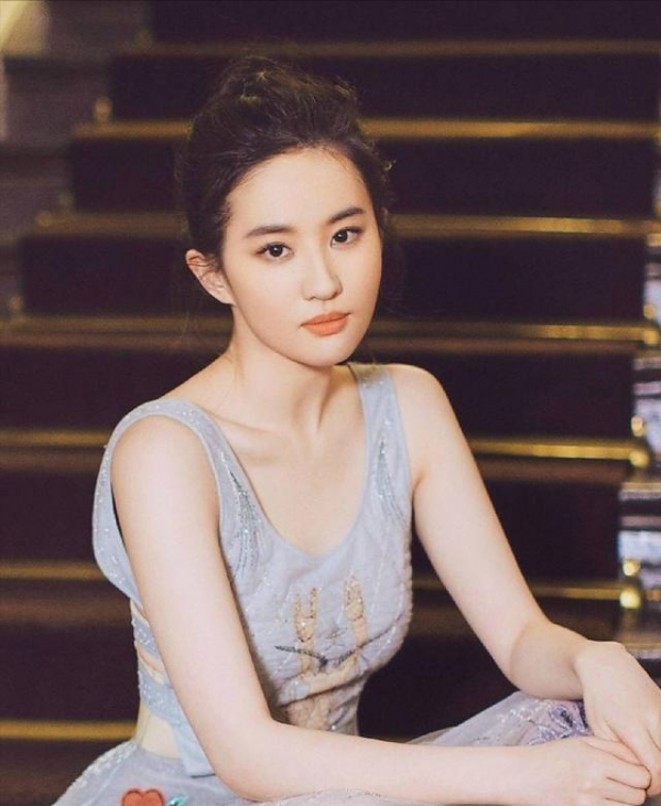 5位超高人氣的微胖女星,顏值高、演技好,甩“白幼瘦”幾條街 5位超高人氣的微胖女星,顏值高、演技好,甩“白幼瘦”幾條街