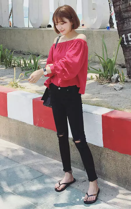 休閒+減齡的氣質女生夏天穿衣搭配，好美呀...