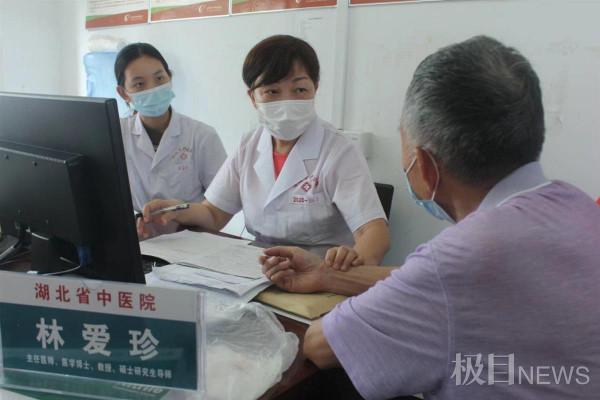 腸子變黑，其實並不罕見！別再一便秘就濫用瀉藥，無異於“飲鴆止渴”