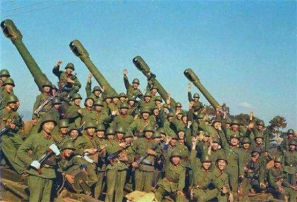 解放軍編制：軍、師、旅、團、營、連、排、班各有多少人