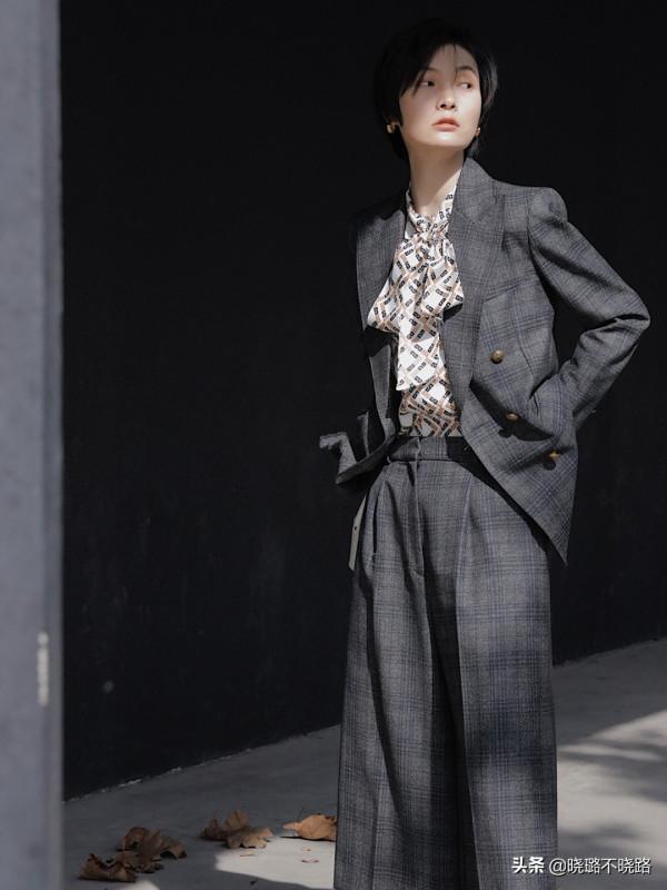 建議面板黃的女性,秋冬多穿這4個“高階色”,顯白減齡還洋氣 建議面板黃的女性,秋冬多穿這4個“高階色”,顯白減齡還洋氣